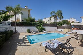 Protaras Holiday Villa Dv27
