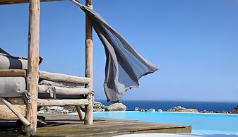 Paraga Scorpios Villa1 hot tub 7 Mins Walk to Beach by Calypso Sunset 