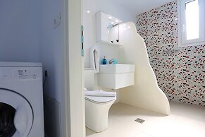 Xenos Villa 7 With a Private Pool Near the sea