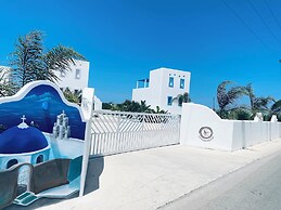 Xenos Villa 7 With a Private Pool Near the sea
