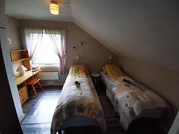 Elvestua House in Nature