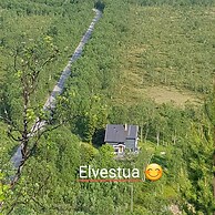 Elvestua House in Nature