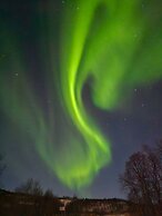 Elvestua House in Nature