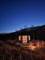 Elvestua House in Nature