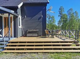 Elvestua House in Nature