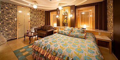 Roselips Tsuruhashi - Adult only