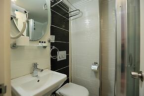 Nova City Hotel