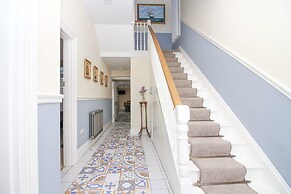 The Beach House Luxury Rooms