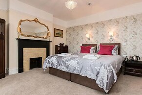 The Beach House Luxury Rooms