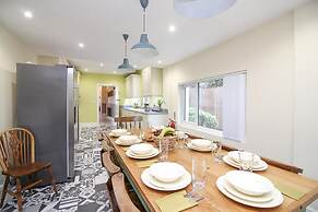 The Beach House Luxury Rooms