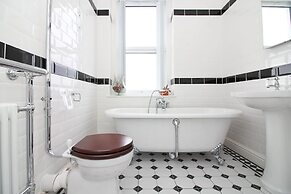 The Beach House Luxury Rooms