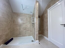 The Beach House Luxury Rooms