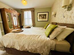 The Beach House Luxury Rooms