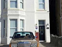 The Beach House Luxury Rooms