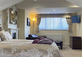 The Beach House Luxury Rooms