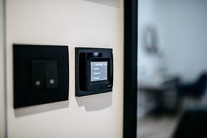 Kala Luxury rooms by DuHomes