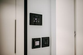 Kala Luxury rooms by DuHomes