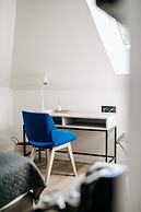 Kala Luxury rooms by DuHomes