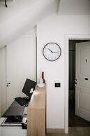 Kala Luxury rooms by DuHomes