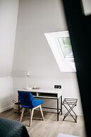 Kala Luxury rooms by DuHomes