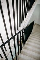 Kala Luxury rooms by DuHomes