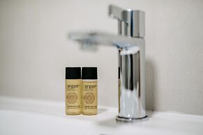 Kala Luxury rooms by DuHomes