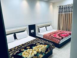 Goroomgo Yuvraj Residency Amritsar