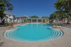 Royal Andilana Resort & Spa