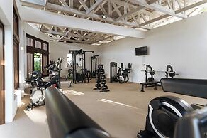 Royal Andilana Resort & Spa