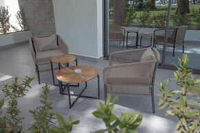 Royal Andilana Resort & Spa