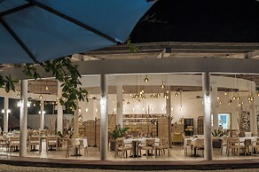 Royal Andilana Resort & Spa