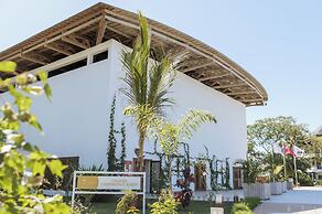 Royal Andilana Resort & Spa