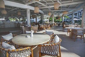 Royal Andilana Resort & Spa