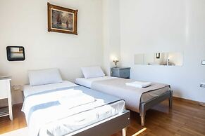 Amazing apartment at Exarcheia