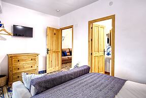 La Vieja Botica Bed & Breakfast