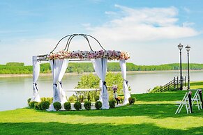 Bononia Estate Winery & Resort