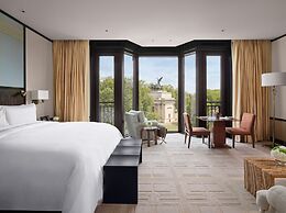 The Peninsula London