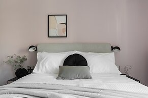 UPSTREET Teal Faliro House