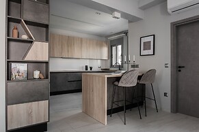 UPSTREET Teal Faliro House