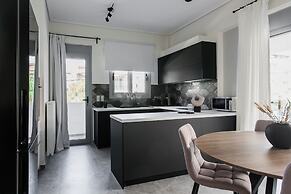 UPSTREET Teal Faliro House