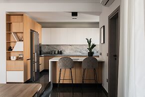 UPSTREET Teal Faliro House