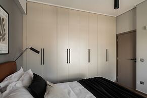 UPSTREET Teal Faliro House