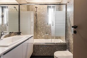 UPSTREET Teal Faliro House