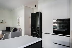 UPSTREET Teal Faliro House