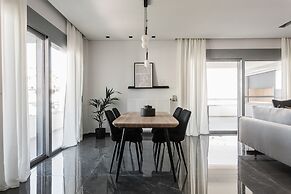 UPSTREET Teal Faliro House