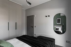 UPSTREET Teal Faliro House