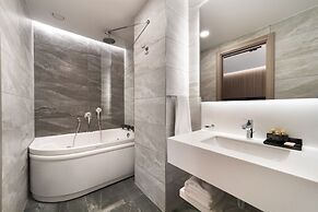 Nish Palace Besiktas