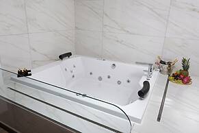 Nish Palace Besiktas