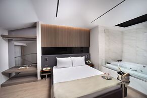 Nish Palace Besiktas