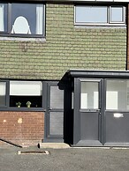 vERY comfy town house